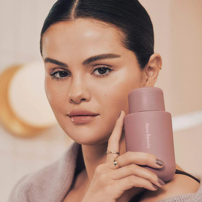 Loção Corporal Hidratante Find Comfort da Rare Beauty 8.45 fl. oz. / 250 mL