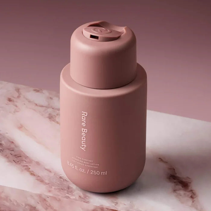 Loção Corporal Hidratante Find Comfort da Rare Beauty 8.45 fl. oz. / 250 mL