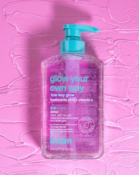 B.tan Glow Your Own Way ow key glow darker Gel Autobronceador Transparente para un Brillo Más Oscuro 16 Oz / 473 mL
