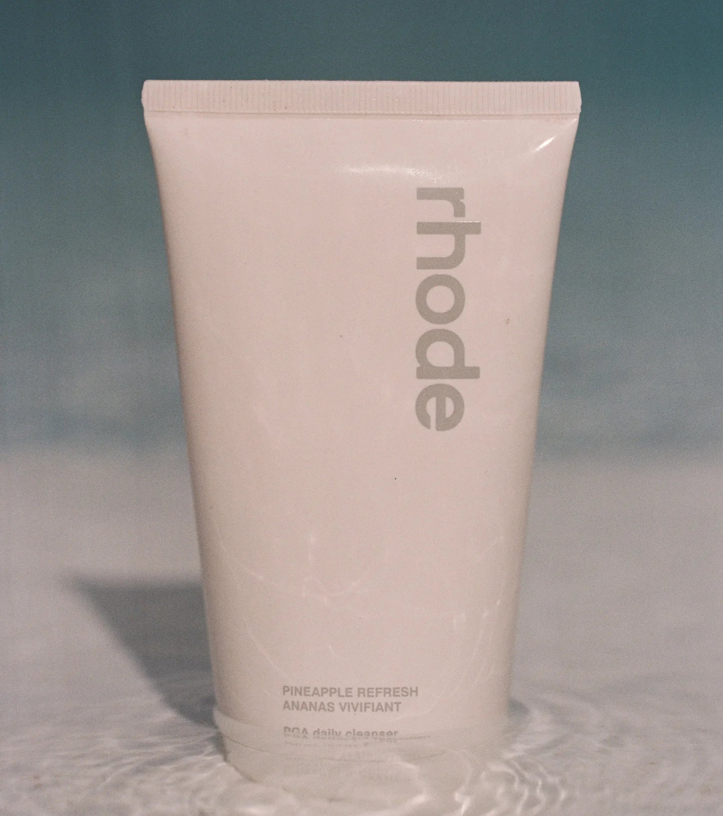 Limpiador Diario Refrescante de Piña Rhode 150 ml / 5 oz