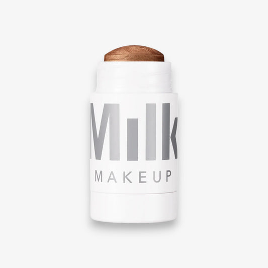 Barra Iluminadora en Crema Dewy Milk
