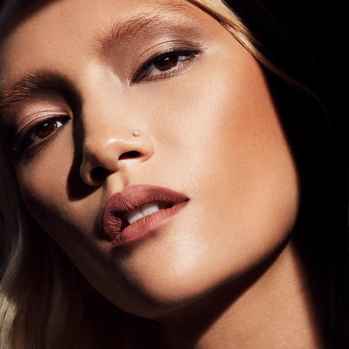 Polvo Fijador Retocador Instantáneo Mini Pro Filt’r de Fenty Beauty, 7.8 g / 0.27 oz