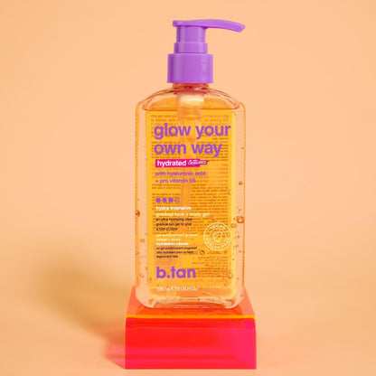 B.tan glow your own way hydrated - Gel autobronceador hidratante para rostro y cuerpo 236 mL / 8 Oz