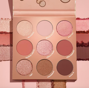 Paleta de Sombras Color Pop - By The Rosé da Colourpop 