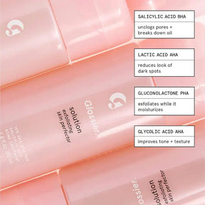 Exfoliante Químico Diario Perfeccionador de la Piel Solution de Glossier 4.4 oz 130 mL