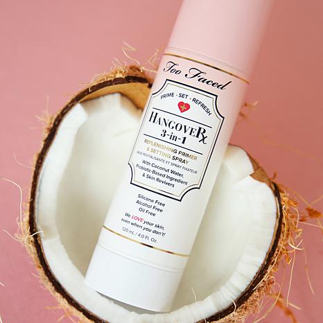 Prebase y Spray Fijador Reponedor 3 en 1 Hangover de Too Faced